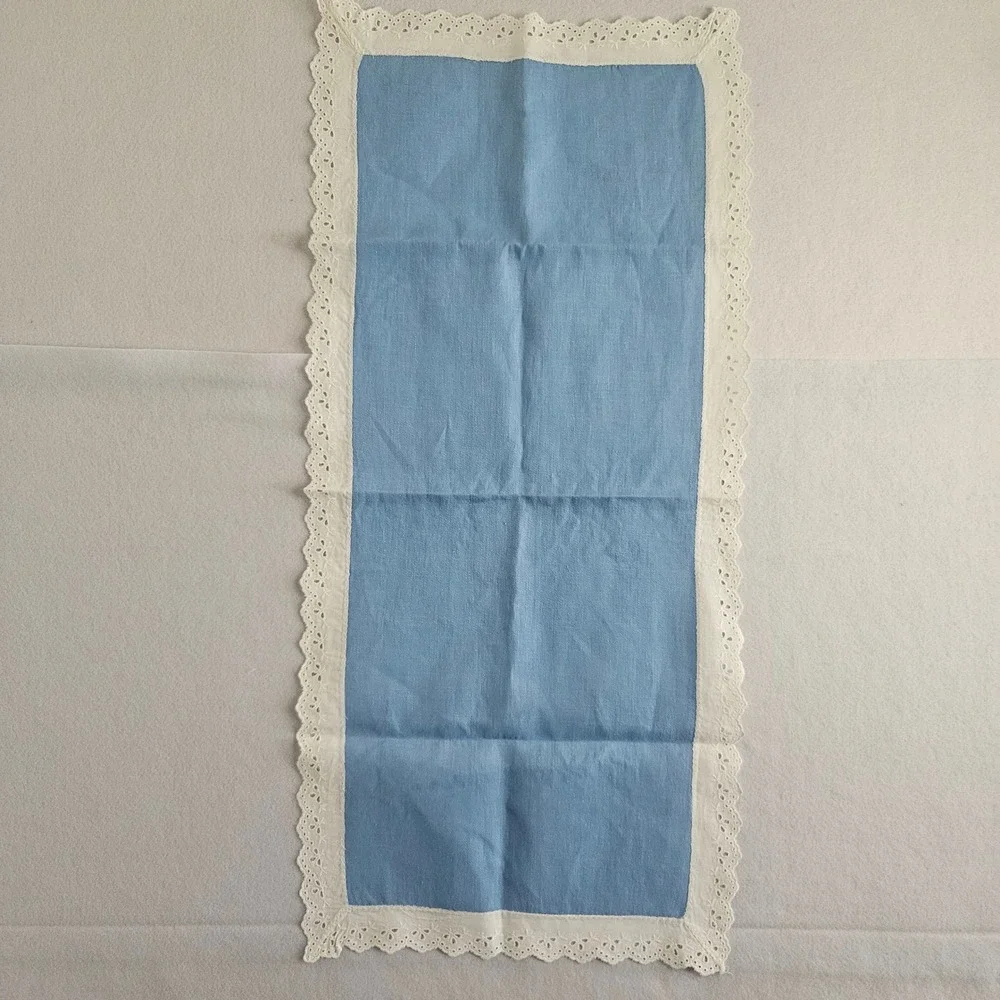 Vintage Blue Tablecloth Runner Napkin Set Floral‎ Embroidery Eyelet Lace 4pc